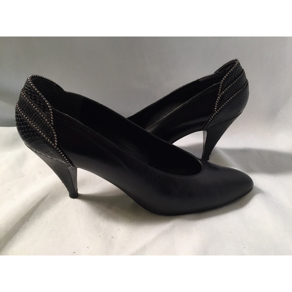 Stuart Weizmann Studded Leather Snakeskin Heels